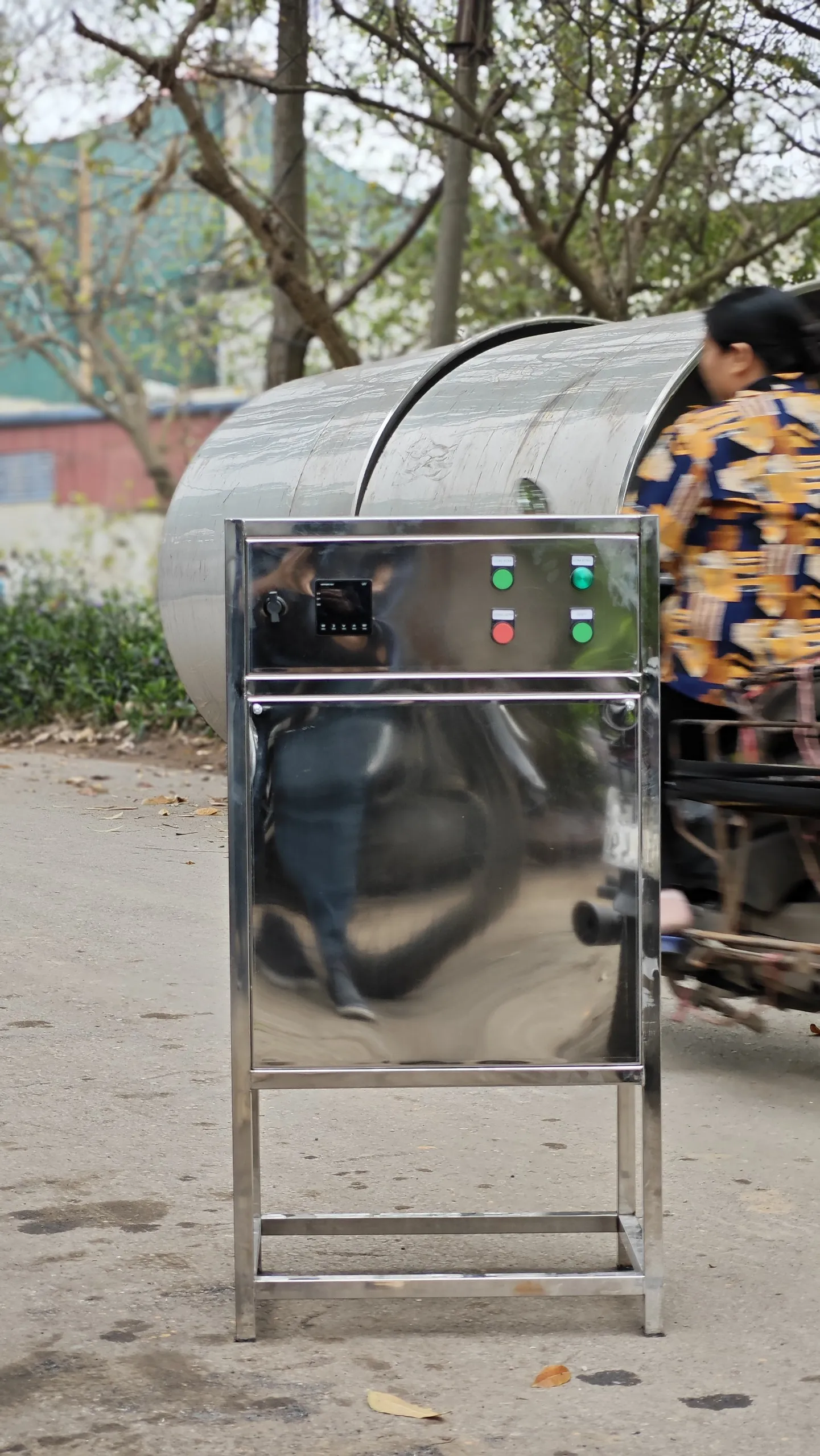 máy bơm định lượng nước tự động